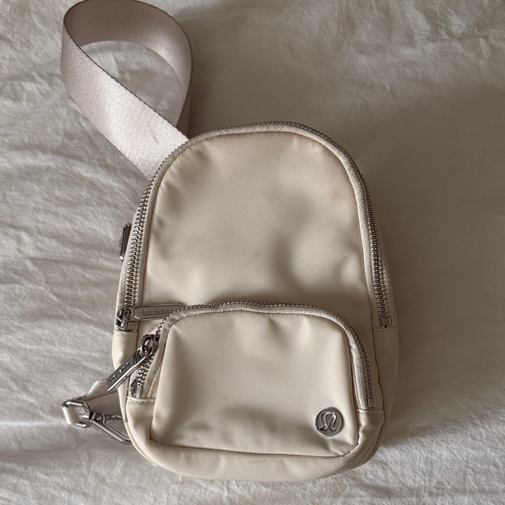 Lululemon crossbody bag
